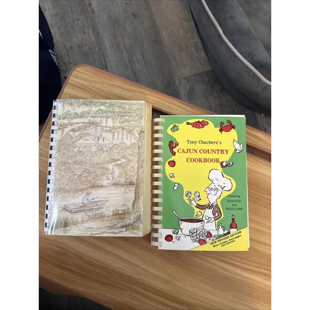 Vtg Set Of 2 Louisiana Cookbooks Cotton Country & Cajun Country Seafood